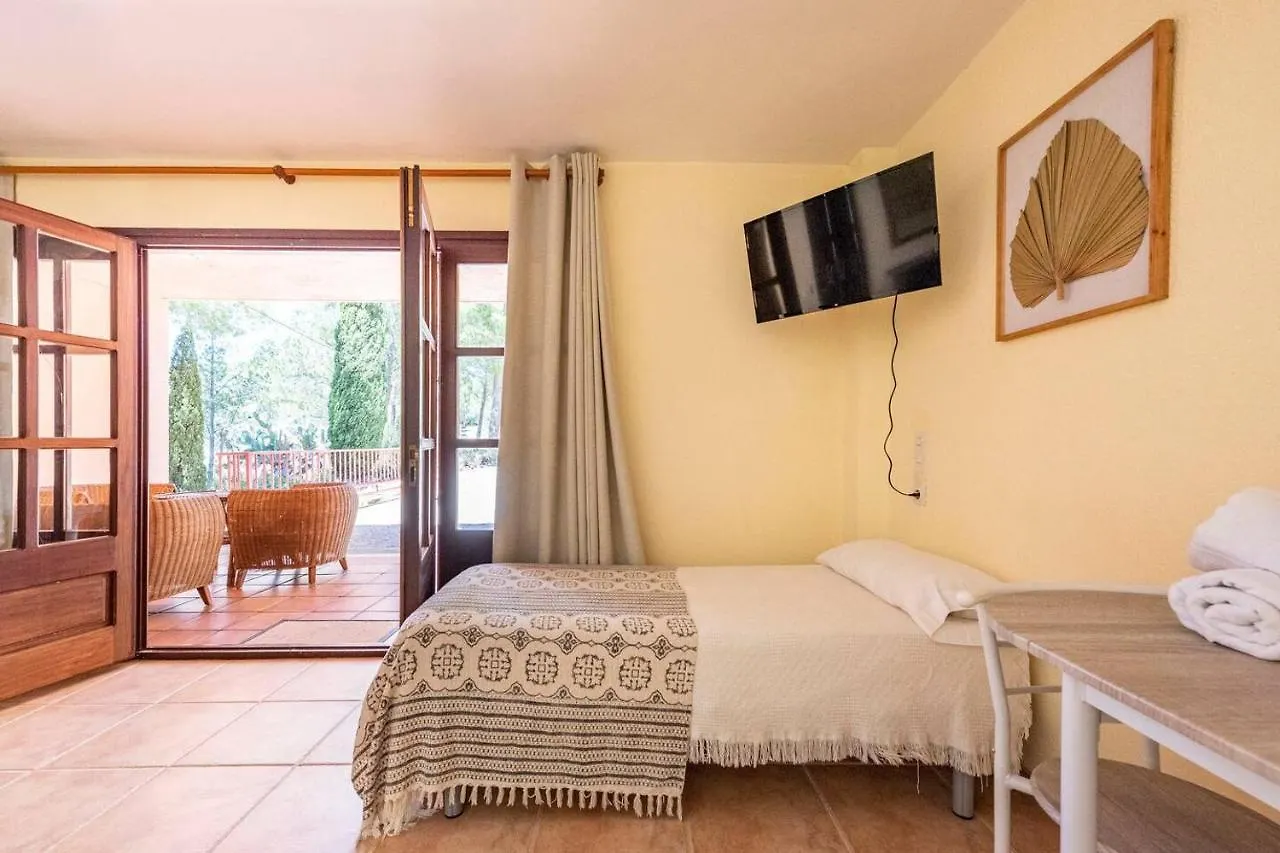 Bed & Breakfast Aldeamia, Forest, Mountain View, Beach At 8 Min Vilanova de Escornalbou